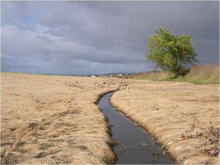 Straw blankets used for erosion control